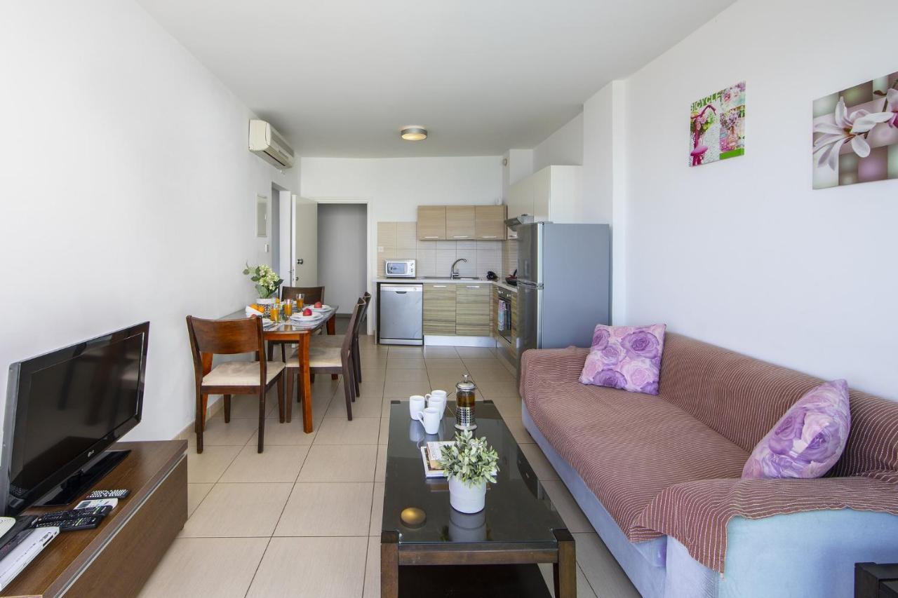 Coralli A 305 Protaras Exterior photo